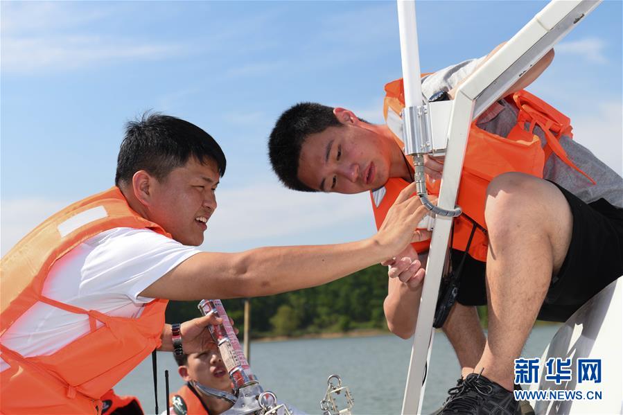 （新華全媒頭條&middot;圖文互動(dòng)）（16）青春萬(wàn)歲 強(qiáng)國(guó)有我