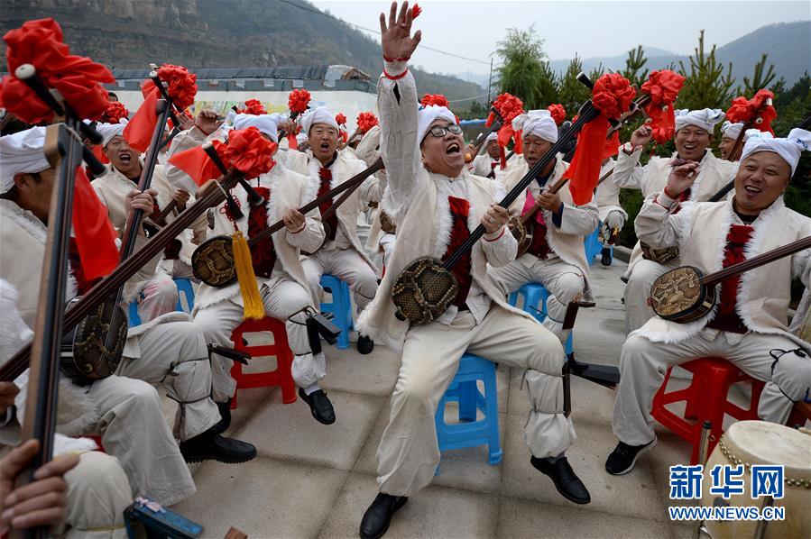 (新華全媒頭條·圖文互動(dòng))(3)追夢(mèng)在新時(shí)代的春天里——革命圣地延安告別絕對(duì)貧困巡禮