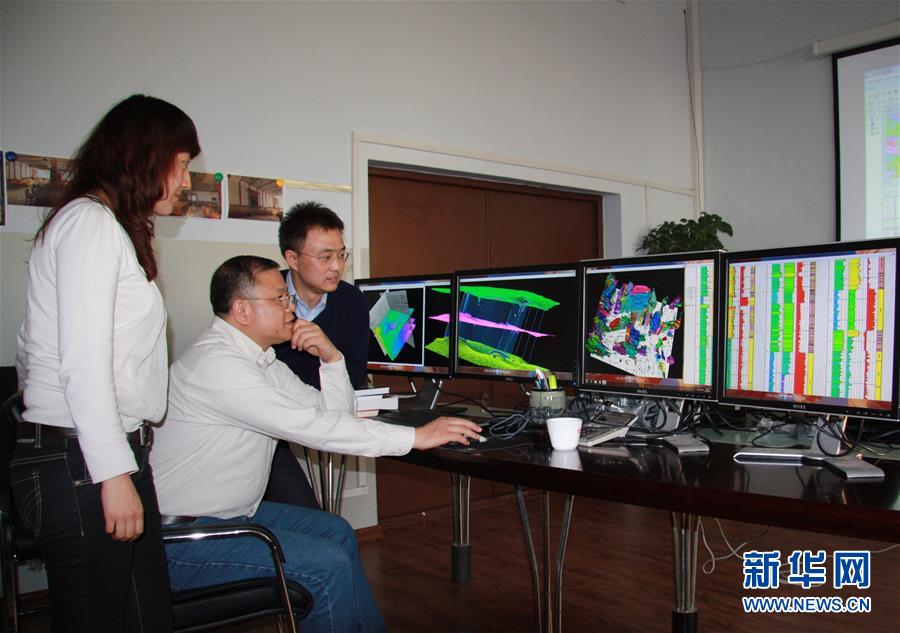 （新華全媒頭條&middot;圖文互動）（7）鍛造領(lǐng)航復(fù)興的中流砥柱&mdash;&mdash;寫在&ldquo;不忘初心、牢記使命&rdquo;主題教育即將啟動之際