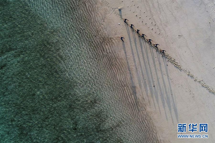 （壯麗70年&middot;奮斗新時代&middot;新華全媒頭條&middot;圖文互動）（3）&ldquo;你在我的航程上，我在你的視線里&rdquo;&mdash;&mdash;走進(jìn)海軍西沙中建島官兵的五彩世界