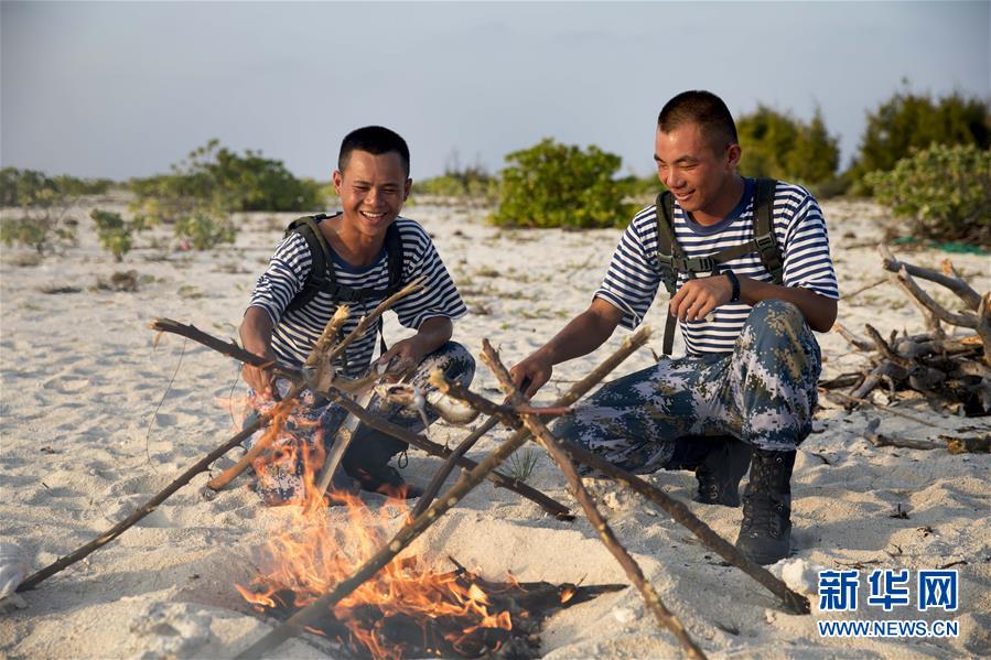 （壯麗70年&middot;奮斗新時代&middot;新華全媒頭條&middot;圖文互動）（10）&ldquo;你在我的航程上，我在你的視線里&rdquo;&mdash;&mdash;走進(jìn)海軍西沙中建島官兵的五彩世界