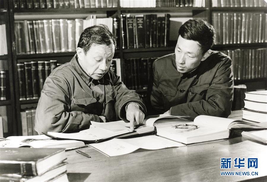 (新華全媒頭條·圖文互動)(2)追光者——“長光人”的報(bào)國故事