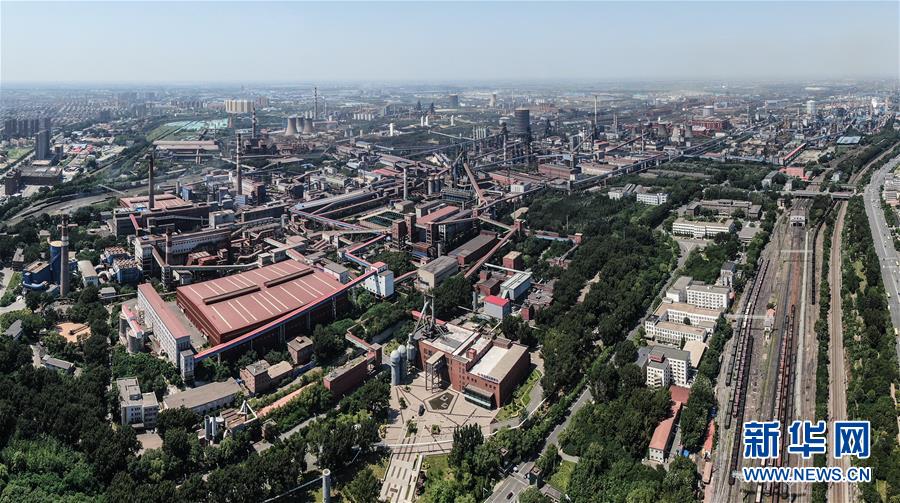 （新華全媒頭條&middot;圖文互動(dòng)）（4）一曲壯麗的鋼鐵史詩&mdash;&mdash;鞍鋼與共和國風(fēng)雨同行70載實(shí)錄