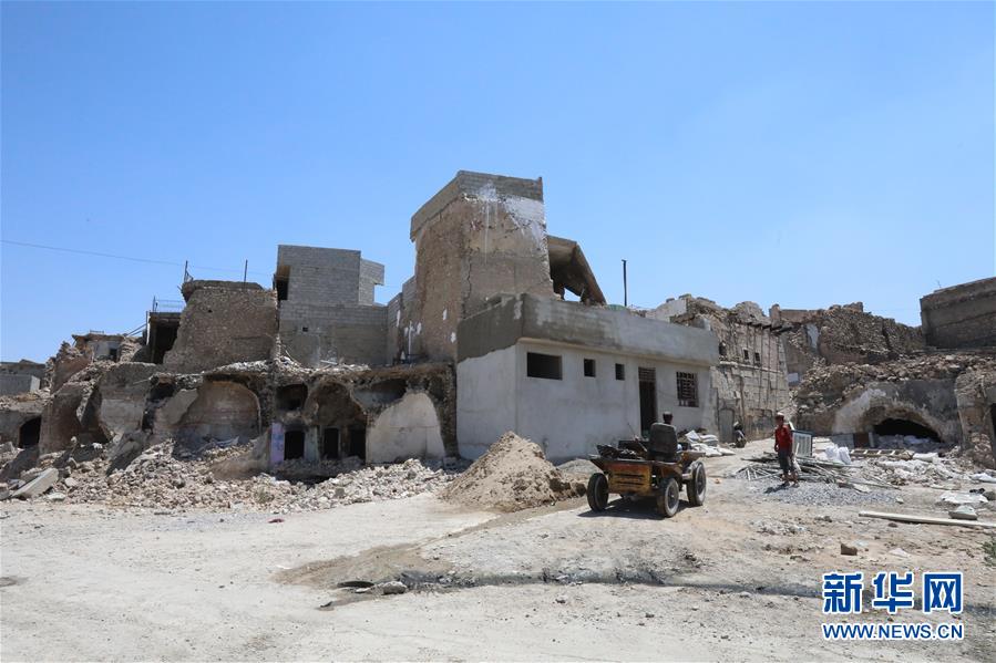 （國際&middot;圖文互動(dòng)）（6）通訊：中企員工愛心捐款助摩蘇爾老城民眾重燃生活希望