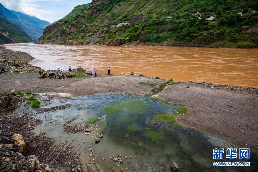 （壯麗70年&middot;奮斗新時(shí)代&mdash;&mdash;記者再走長征路&middot;圖文互動(dòng)）（1）七天七夜，驚心動(dòng)魄&mdash;&mdash;皎平渡口永不消失的紅色記憶
