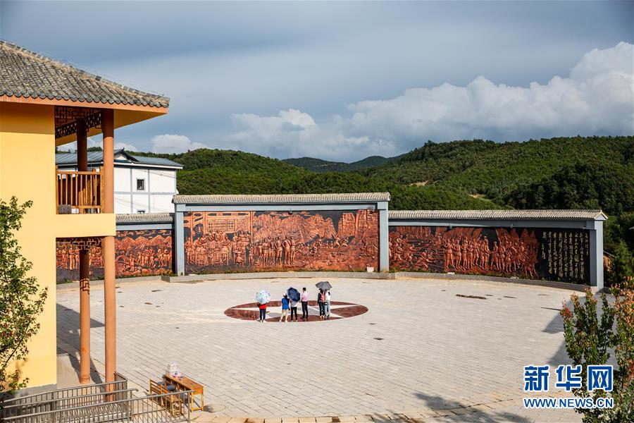 （新華全媒頭條&middot;壯麗70年&middot;奮斗新時代&mdash;&mdash;記者再走長征路&middot;圖文互動）（2）前進，向著光明的方向&mdash;&mdash;尋訪金沙江畔紅色印記