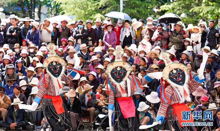 (壯麗70年·奮斗新時(shí)代——共和國發(fā)展成就巡禮·圖文互動(dòng))(3)人間奇跡在高原——新中國成立70年西藏發(fā)展成就紀(jì)實(shí)