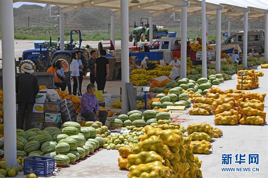 （壯麗70年&middot;奮斗新時(shí)代&mdash;&mdash;共和國發(fā)展成就巡禮&middot;圖文互動(dòng)）（5）生態(tài)美、百姓富&mdash;&mdash;品讀嶄新&ldquo;寧夏畫卷&rdquo;