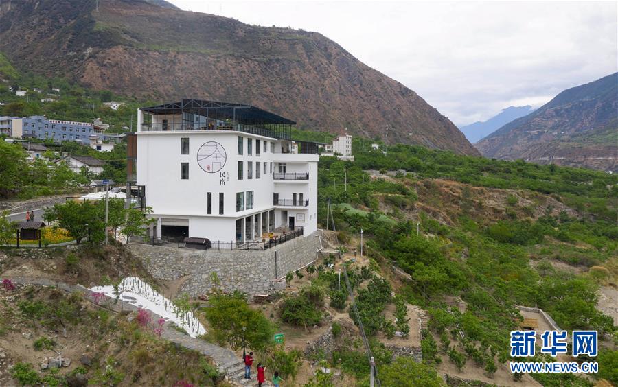 （新華全媒頭條&middot;壯麗70年&middot;奮斗新時(shí)代&mdash;&mdash;記者再走長(zhǎng)征路&middot;圖文互動(dòng)）（2）紅色的山河 綠色的家園&mdash;&mdash;川滇紅軍長(zhǎng)征沿線見聞