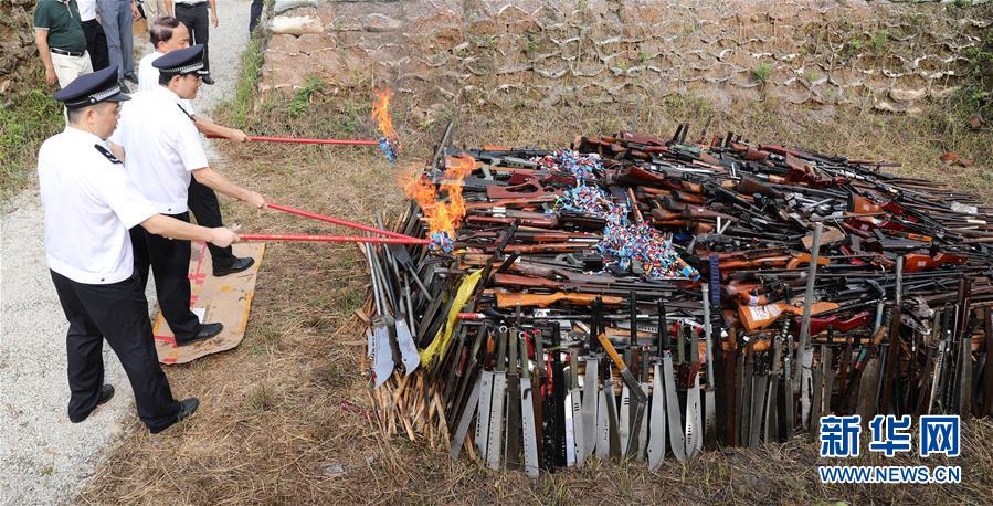 (法治)(5)全國(guó)154個(gè)城市開展集中銷毀非法槍爆物品活動(dòng)