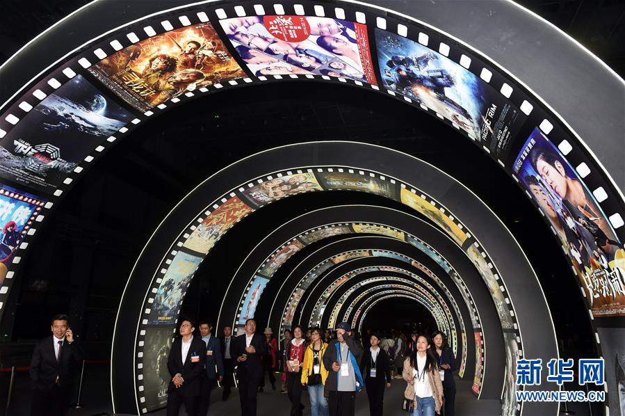 (壯麗70年·奮斗新時代——共和國發(fā)展成就巡禮)(8)看今朝齊風(fēng)魯韻 七十載芳華正勁——新中國成立以來山東領(lǐng)先發(fā)展紀(jì)實(shí)