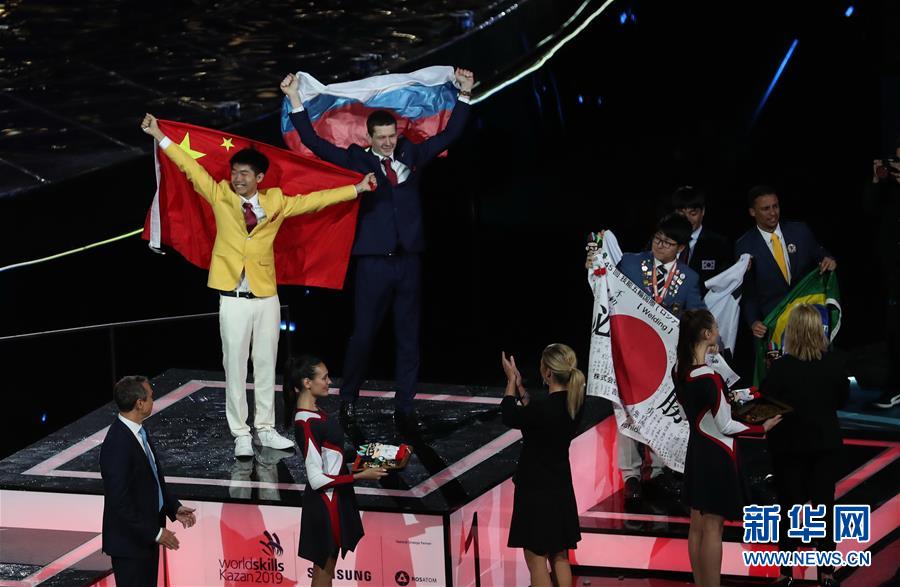 (壯麗70年·奮斗新時代——共和國發(fā)展成就巡禮·圖文互動)(1)優(yōu)先發(fā)展 奠基未來——共和國教育事業(yè)發(fā)展成就巡禮