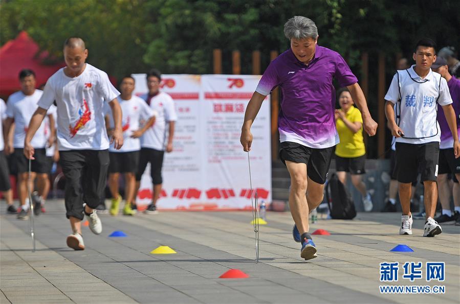 （&ldquo;中國(guó)面貌&rdquo;系列述評(píng)&middot;圖文互動(dòng)）（6）健康中國(guó)&mdash;&mdash;70年中國(guó)面貌變遷述評(píng)之七