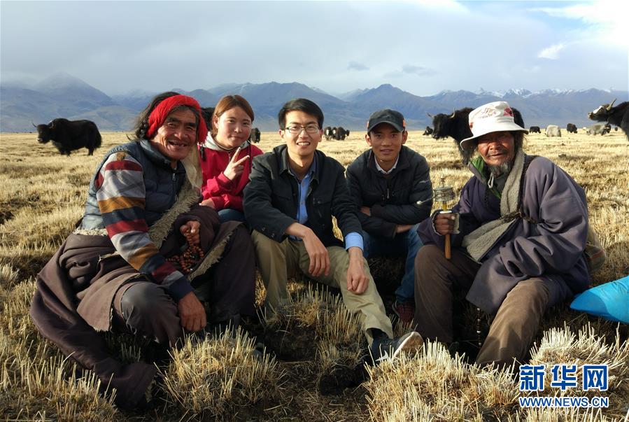 （在習(xí)近平新時(shí)代中國特色社會(huì)主義思想指引下&mdash;&mdash;新時(shí)代新作為新篇章&middot;總書記關(guān)心的百姓身邊事&middot;圖文互動(dòng))（1）&ldquo;我走進(jìn)大山，是為了讓你走出大山&rdquo;&mdash;&mdash;大學(xué)生支教故事