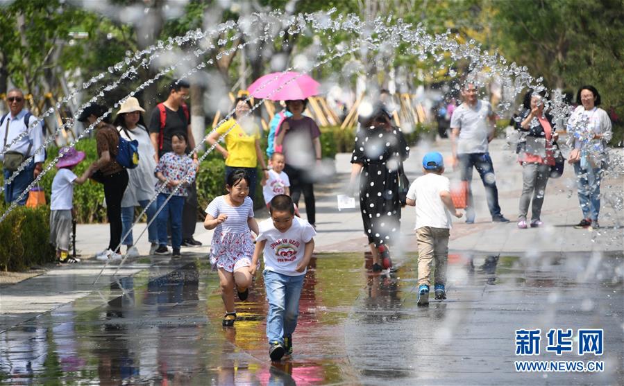 (新華全媒頭條·圖文互動(dòng))(8)難忘的“世園記憶” 共同的綠色追求——寫在北京世園會(huì)閉幕之際