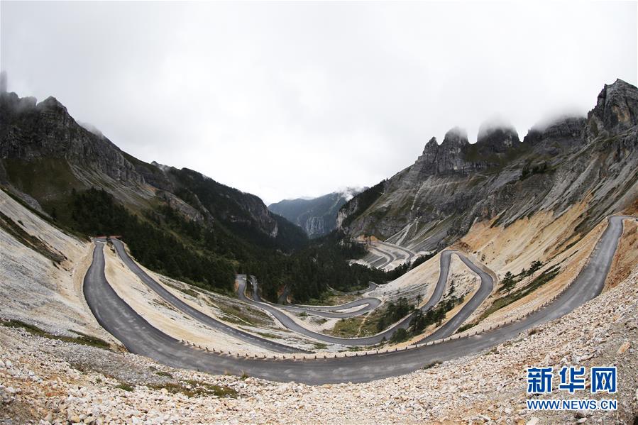 (新華全媒頭條·決戰(zhàn)決勝脫貧攻堅(jiān)·圖文互動(dòng))(6)為了人與自然和諧共生——云南“三江并流”地區(qū)決戰(zhàn)精準(zhǔn)脫貧的“生態(tài)畫(huà)卷”