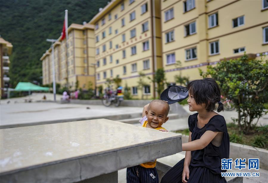 (新華全媒頭條·決戰(zhàn)決勝脫貧攻堅(jiān)·圖文互動(dòng))(9)為了人與自然和諧共生——云南“三江并流”地區(qū)決戰(zhàn)精準(zhǔn)脫貧的“生態(tài)畫(huà)卷”