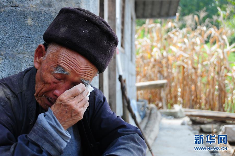 （新華全媒頭條&middot;圖文互動）（2）永不歸來的&ldquo;戰(zhàn)士&rdquo;&mdash;&mdash;追記倒在脫貧攻堅一線的貴州沿河縣駐村第一書記文偉紅