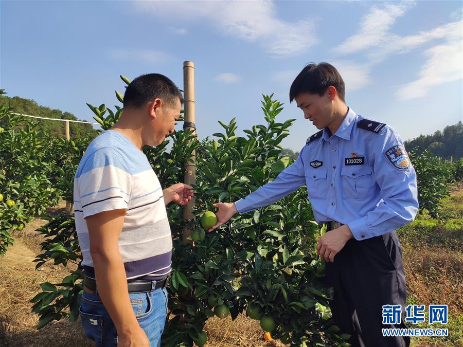 （圖文互動(dòng)）（1）163份留任申請(qǐng)&mdash;&mdash;記江西吉安163位主動(dòng)留任的第一書記