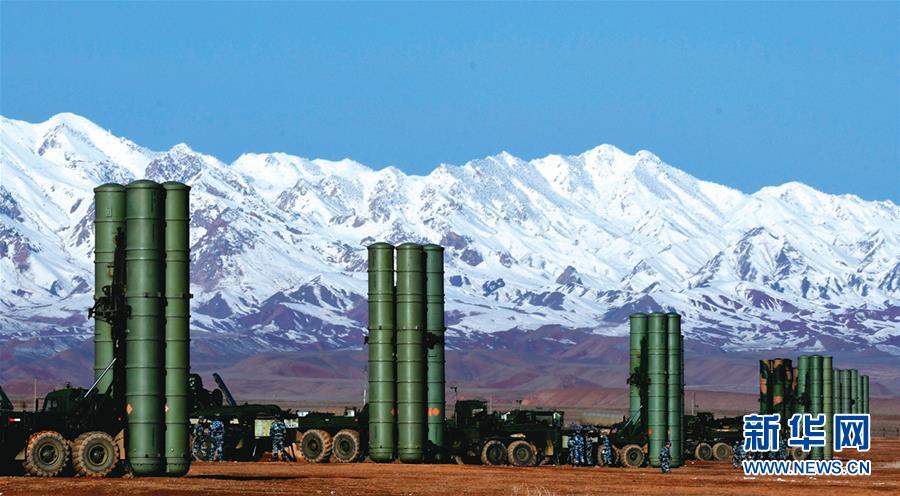 （新華全媒頭條&middot;人民空軍70年&middot;圖文互動）（6）陽光照耀奮飛的航程&mdash;&mdash;黨中央、中央軍委和習主席關心人民空軍建設發(fā)展紀實