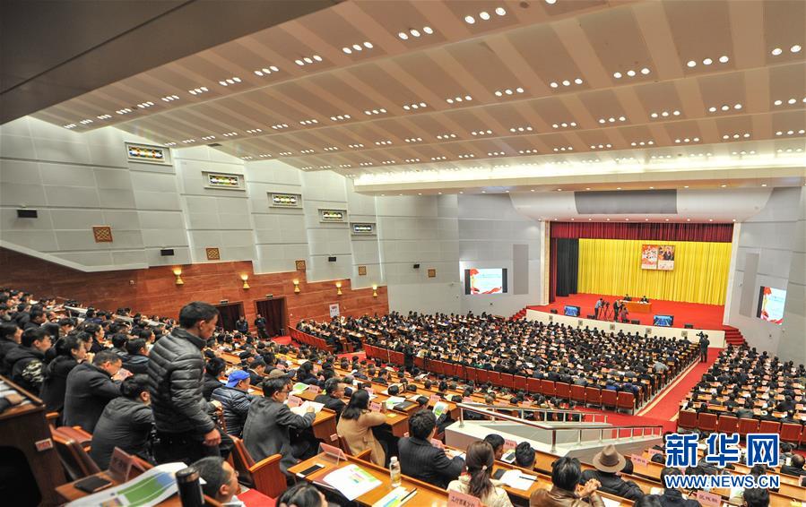 (圖文互動)(1)學(xué)習(xí)貫徹黨的十九屆四中全會精神中央宣講團(tuán)在西藏自治區(qū)宣講