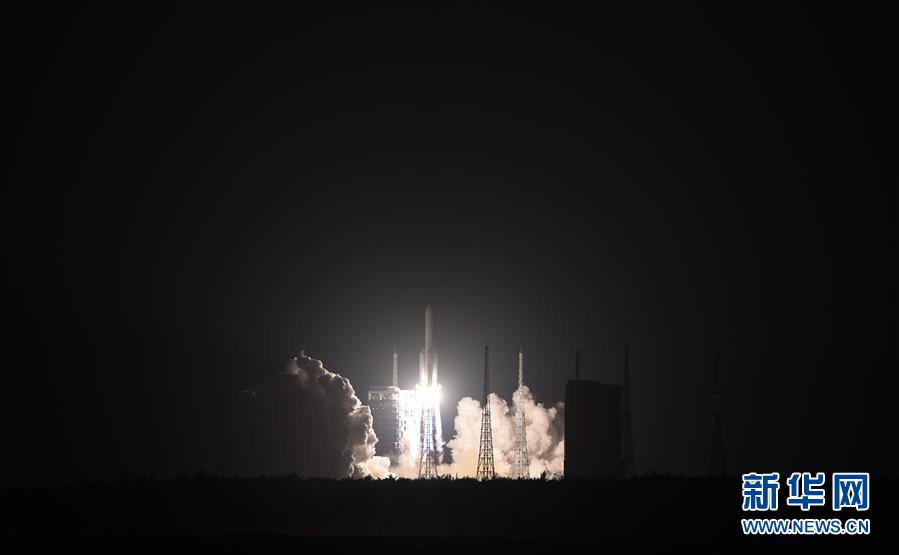 (新華全媒頭條·圖文互動(dòng))(2)“胖五”問天記——中國(guó)“最強(qiáng)火箭”長(zhǎng)征五號(hào)復(fù)出紀(jì)實(shí)