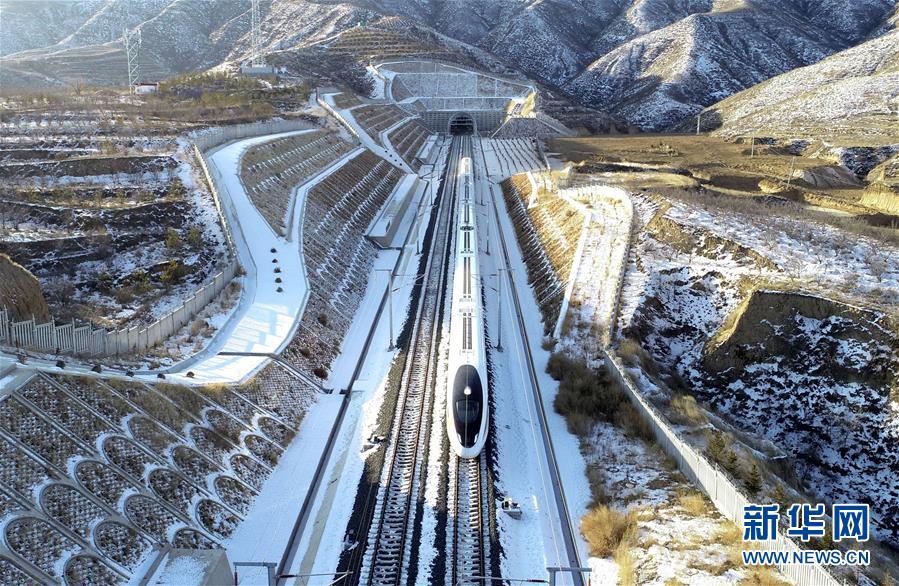 （新華全媒頭條&middot;圖文互動）（12）百年跨越，逐夢京張&mdash;&mdash;寫在京張高鐵開通暨中國高鐵突破3.5萬公里之際
