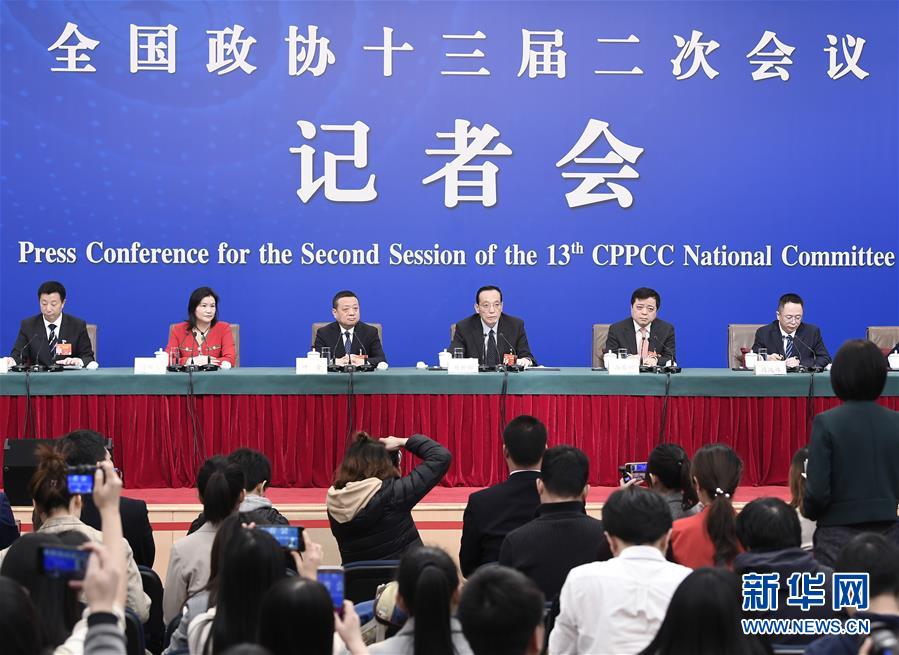 （兩會）（1）政協(xié)委員談優(yōu)化營商環(huán)境、促進民營經(jīng)濟高質量發(fā)展