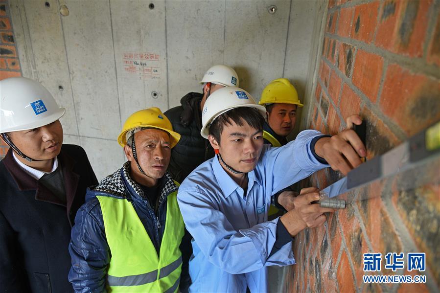 （新華全媒頭條&middot;兩會特別報道&middot;圖文互動）（9）向著夢想的接力&mdash;&mdash;&ldquo;90歲&rdquo;與&ldquo;95后&rdquo;代表的&ldquo;對話&rdquo;