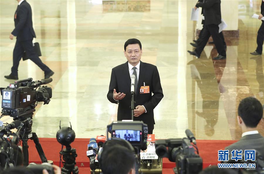 (兩會(huì)·面對面)(3)采訪部長