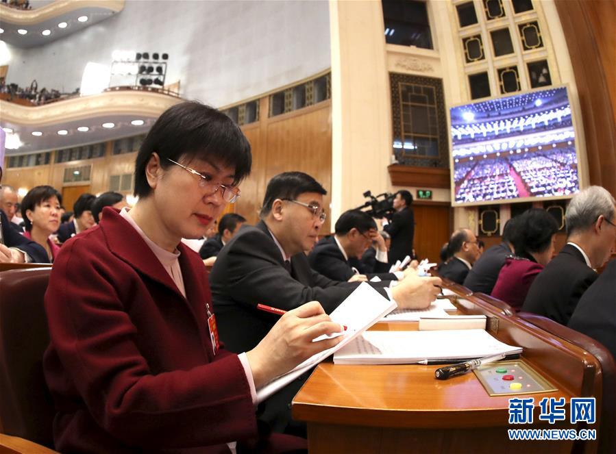 (新華全媒頭條·圖文互動(dòng))(6)2019——春天里的中國兩會(huì)故事