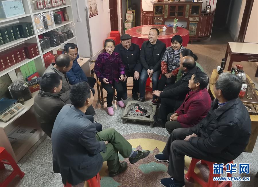 (新華全媒頭條·圖文互動)(8)循著習近平總書記足跡感受新時代新年味