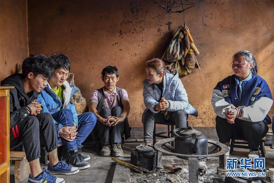 (新華全媒頭條·圖文互動(dòng))(12)2020年脫貧攻堅(jiān)一線奮斗者的向往與祝福