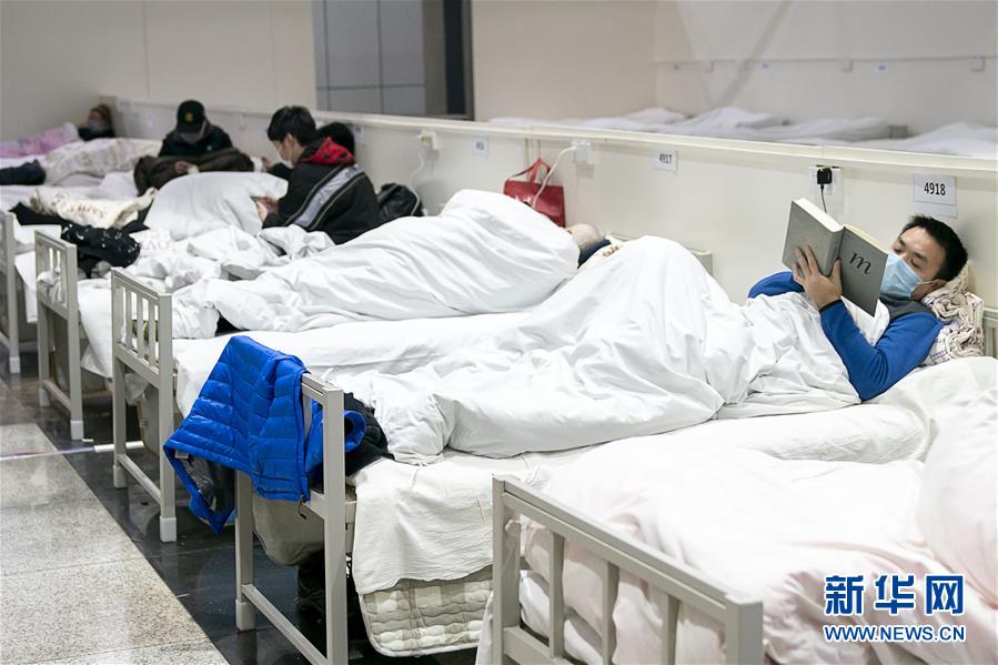 （新華全媒頭條&middot;圖文互動(dòng)）（4）著力治，加力控，全力防&mdash;&mdash;武漢防控疫情最新熱點(diǎn)追蹤