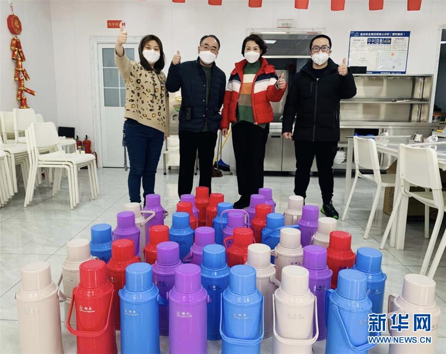 (聚焦疫情防控·圖文互動(dòng))(3)一對(duì)“80后”夫妻的“抗疫”日常