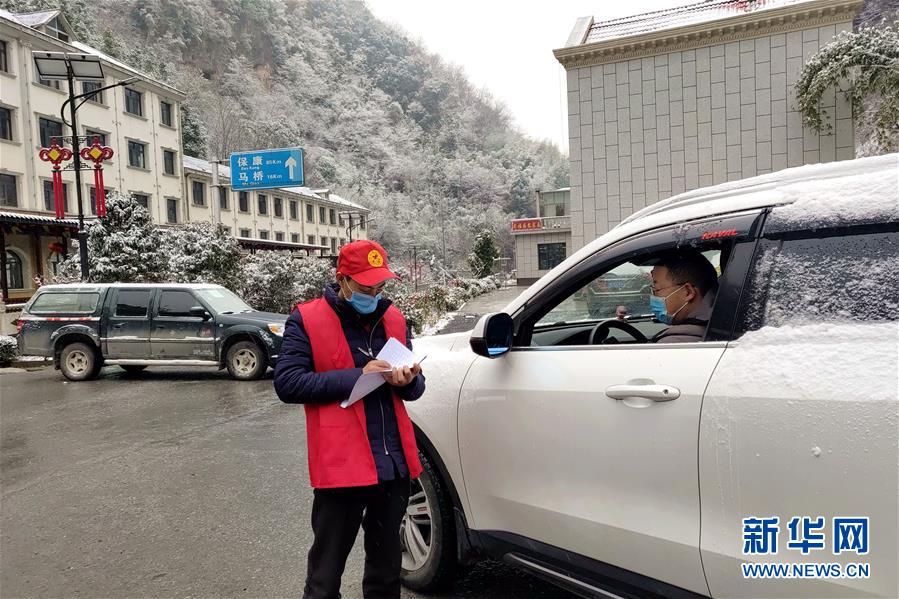 #（新華全媒頭條&middot;圖文互動(dòng)）（8）農(nóng)村戰(zhàn)&ldquo;疫&rdquo;如何攻堅(jiān)？&mdash;&mdash;來自湖北農(nóng)村疫情防控一線的報(bào)告