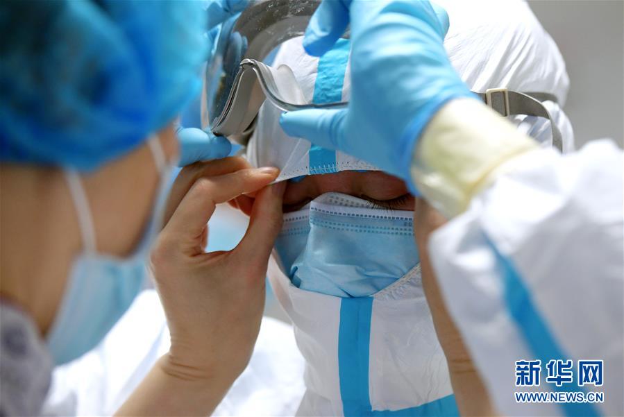 （新華全媒頭條&middot;圖文互動）（10）&ldquo;與國家同舟，與人民共濟&rdquo;&mdash;&mdash;新冠肺炎重癥救治同濟醫(yī)院戰(zhàn)&ldquo;疫&rdquo;直擊