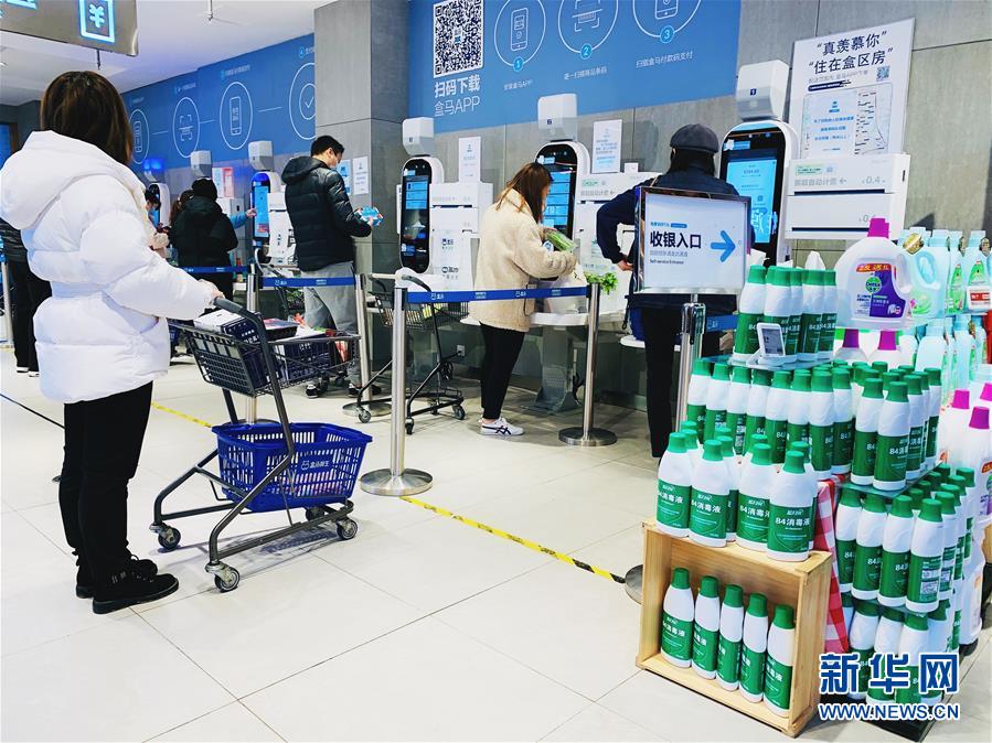 （圖文互動(dòng)）（2）吃粉擼串，商圈&ldquo;打卡&rdquo;，動(dòng)車出廠&mdash;&mdash;湖南&ldquo;標(biāo)簽&rdquo;復(fù)蘇記