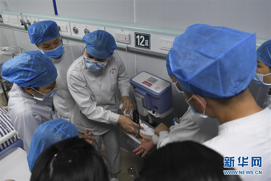 （圖文互動(dòng)）（1）&ldquo;你們逆行，我們護(hù)航&rdquo;&mdash;&mdash;廣西關(guān)愛一線醫(yī)務(wù)工作者見聞 