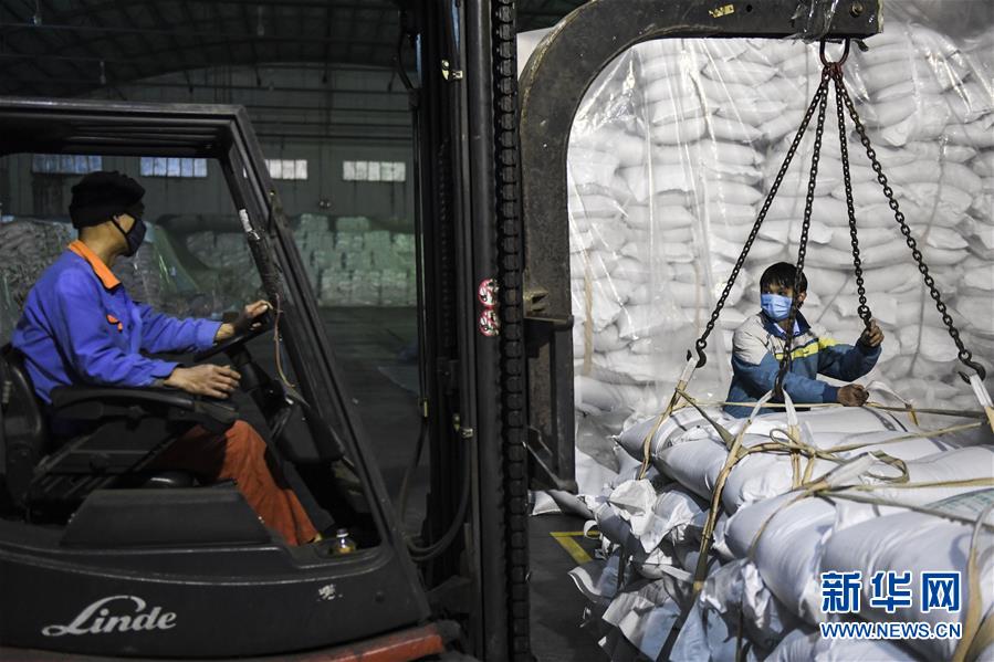 （圖文互動）（9）&ldquo;早一天復(fù)工，損失就少一點&rdquo;&mdash;&mdash;廣西以精準(zhǔn)防控推動復(fù)工復(fù)產(chǎn)一線見聞