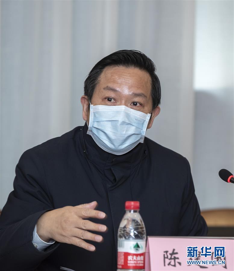 （聚焦疫情防控&middot;圖文互動）（2）急防控所急，沖鋒勇向前&mdash;&mdash;華中科技大學(xué)以科研攻關(guān)推動疫情防控救治觀察