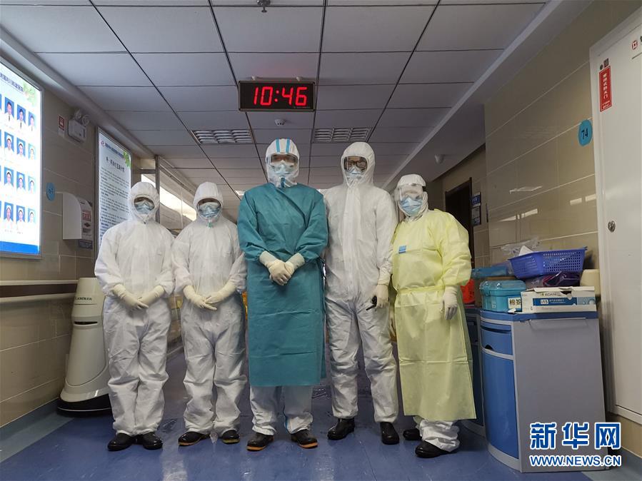 （聚焦疫情防控&middot;對口支援19省份在奮戰(zhàn)&middot;圖文互動）（3）跨越3000里的&ldquo;天使組合&rdquo;&mdash;&mdash;天津?qū)谥г魇┲菘箵粢咔榧o(jì)實