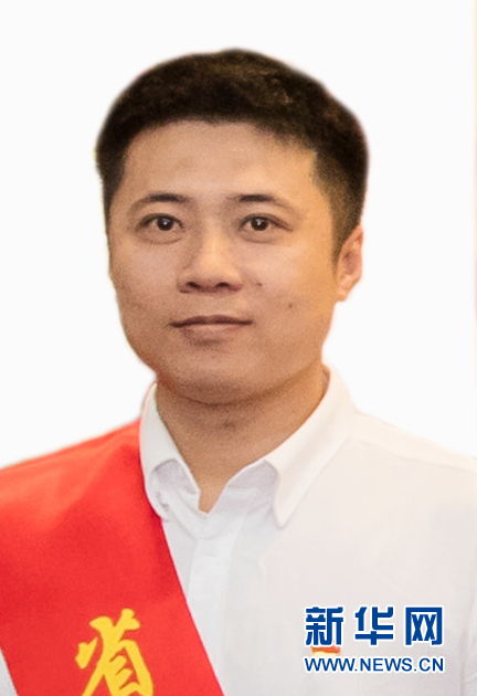 （一線抗疫群英譜&middot;圖文互動(dòng)）（3）楊波：生命定格在摯愛的崗位上