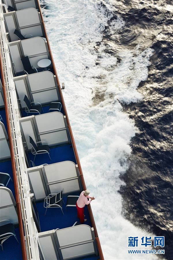 （國際&middot;圖文互動）（3）發(fā)生新冠疫情的&ldquo;至尊公主&rdquo;號郵輪將?？颗f金山灣區(qū)