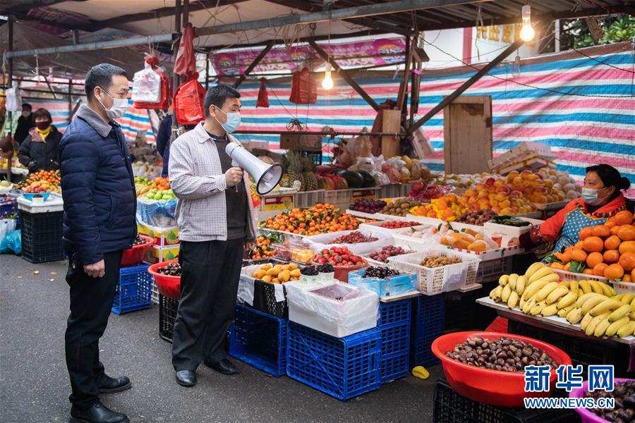 （聚焦疫情防控&middot;圖文互動）（2）防疫棚上黨旗紅&mdash;&mdash;湖南&ldquo;零病例&rdquo;城區(qū)的基層堡壘 