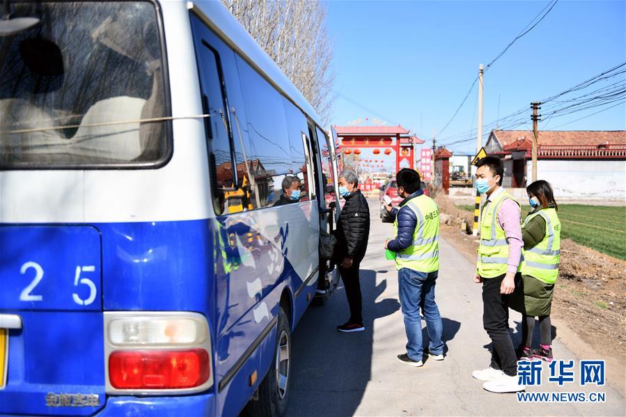 (新華全媒頭條·圖文互動(dòng))(5)暢通復(fù)工復(fù)產(chǎn)“生命線”——全國(guó)恢復(fù)正常交通運(yùn)輸秩序