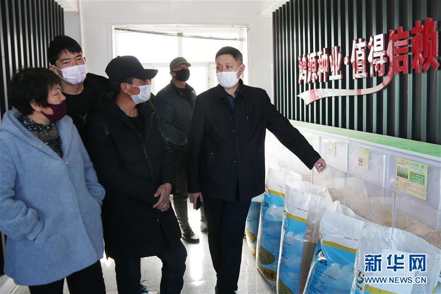 （新華全媒頭條&middot;圖文互動）（1）特殊時期，他們這樣履職&mdash;&mdash;全國人大代表這個春天在行動