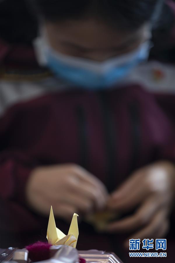 （新華全媒頭條&middot;圖文互動(dòng)）（10）最美逆行者，武漢永遠(yuǎn)記得你！&mdash;&mdash;首批援鄂醫(yī)療隊(duì)返程紀(jì)實(shí)