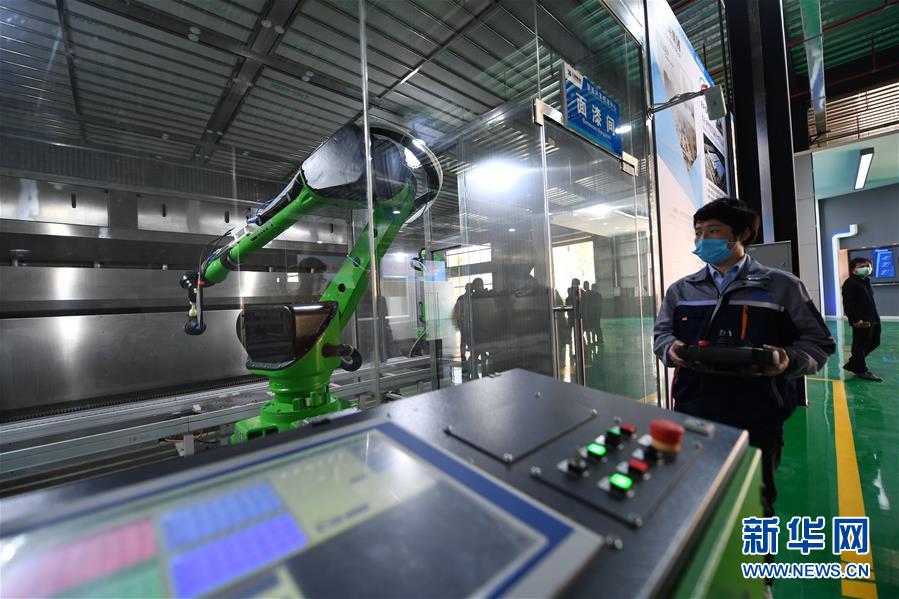 （聚焦復(fù)工復(fù)產(chǎn)&middot;圖文互動）（2）記者手記：戰(zhàn)&ldquo;疫&rdquo;中增長，這些企業(yè)做對了什么？