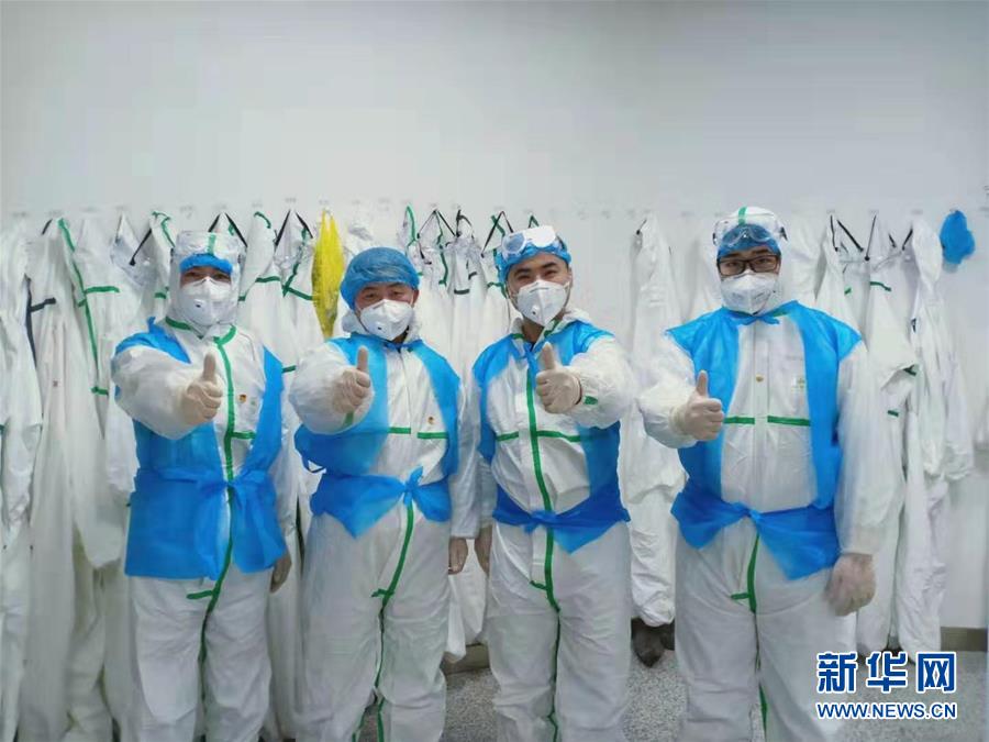 （習(xí)近平致敬的戰(zhàn)&ldquo;疫&rdquo;英雄&middot;志愿者篇&middot;圖文互動(dòng)）（2）他們，微光成炬照征程